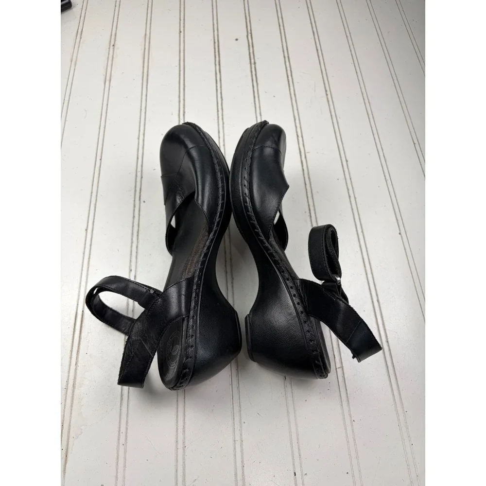Nurture Black Leather Mary Jane Wedge Sandals Women's Size 8M